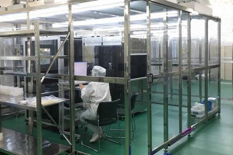 百级洁净棚和百级洁净室一样需要顶部ffu满布