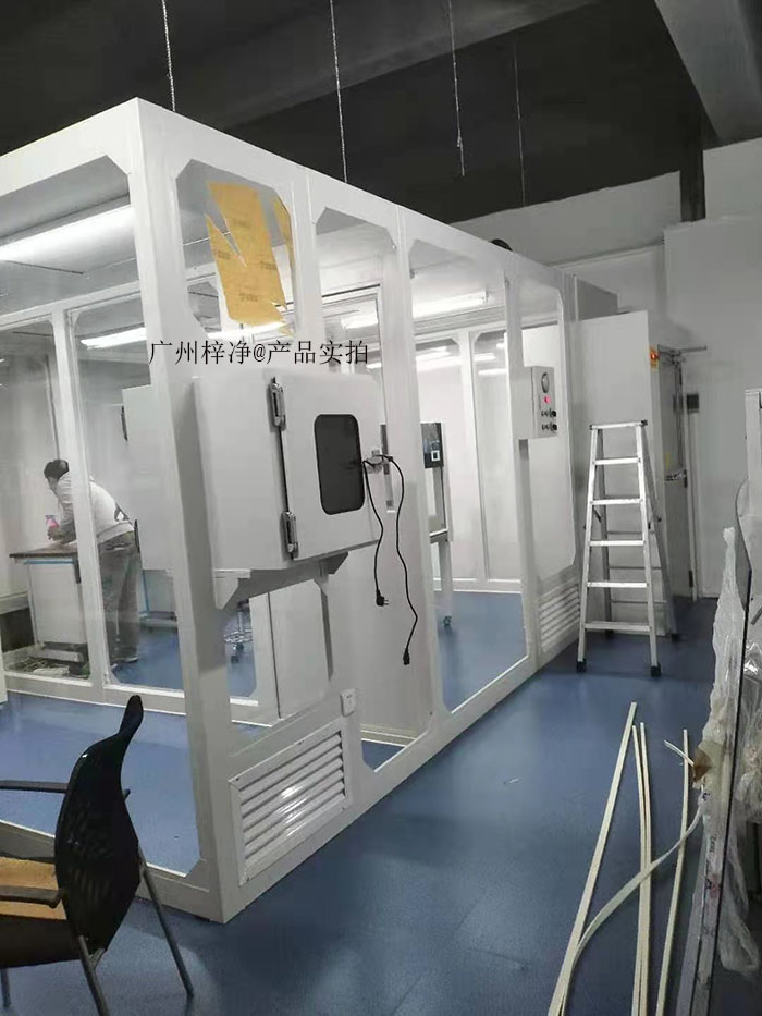 准确测量安装现场的尺寸，确保洁净棚的尺寸与实验室现场相匹配，避免安装后出现空间不足或浪费空间的情况。